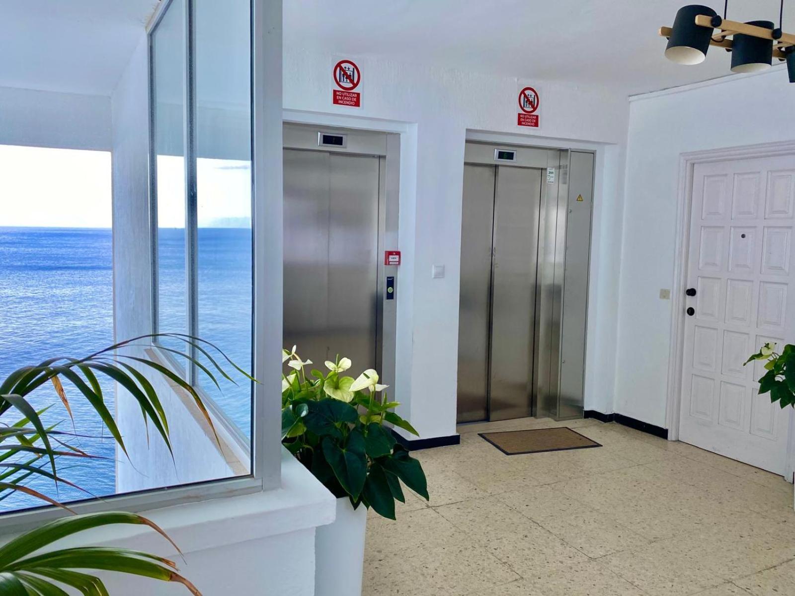 Apartamentos Playa Chica / Playa Las Gaviotas Santa Cruz de Tenerife Dış mekan fotoğraf
